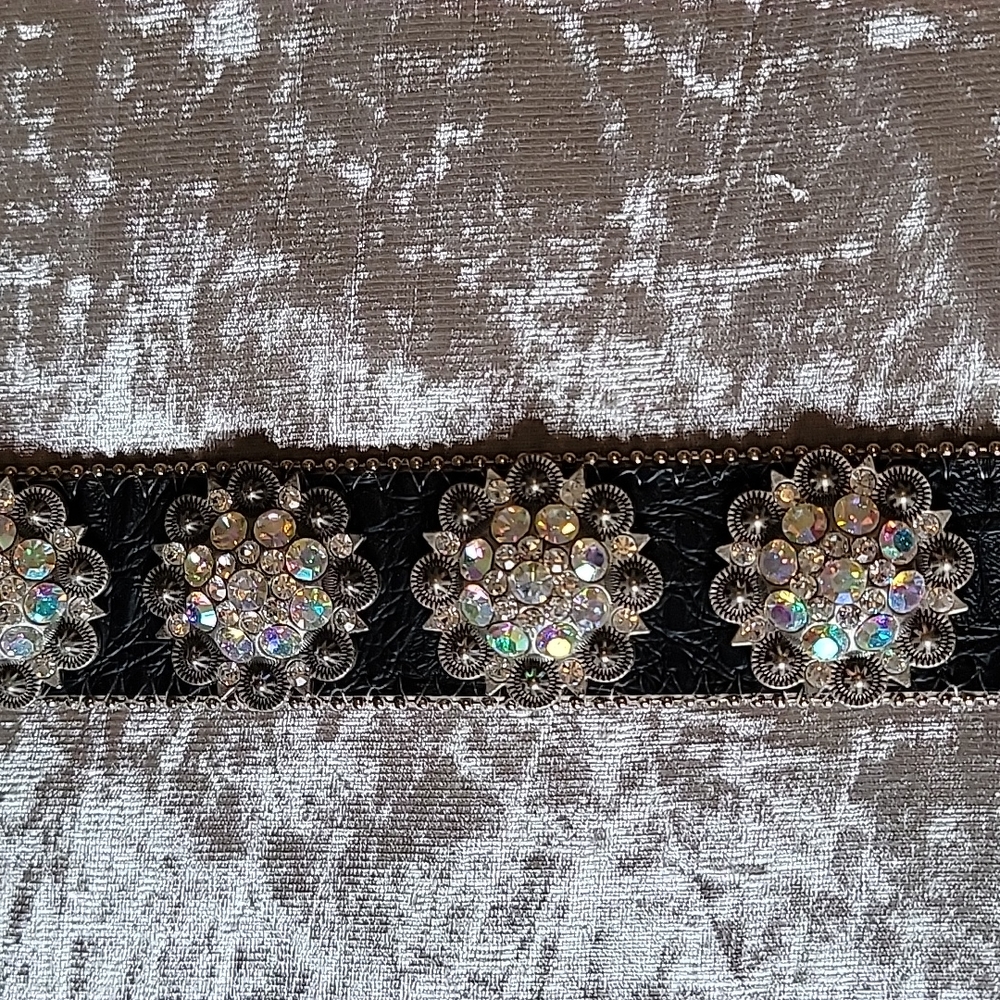 Rhinestone Belt - Picture 3 of 8